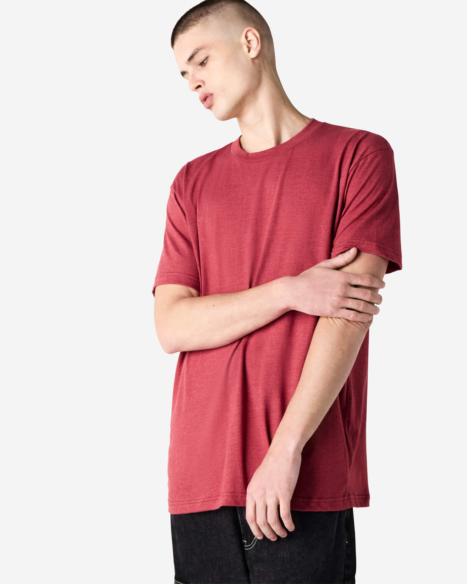 Male model wearing heather Cardinal colour CVC Unisex Short Sleeve Crew Neck Tee (front pose) -heather cardinal